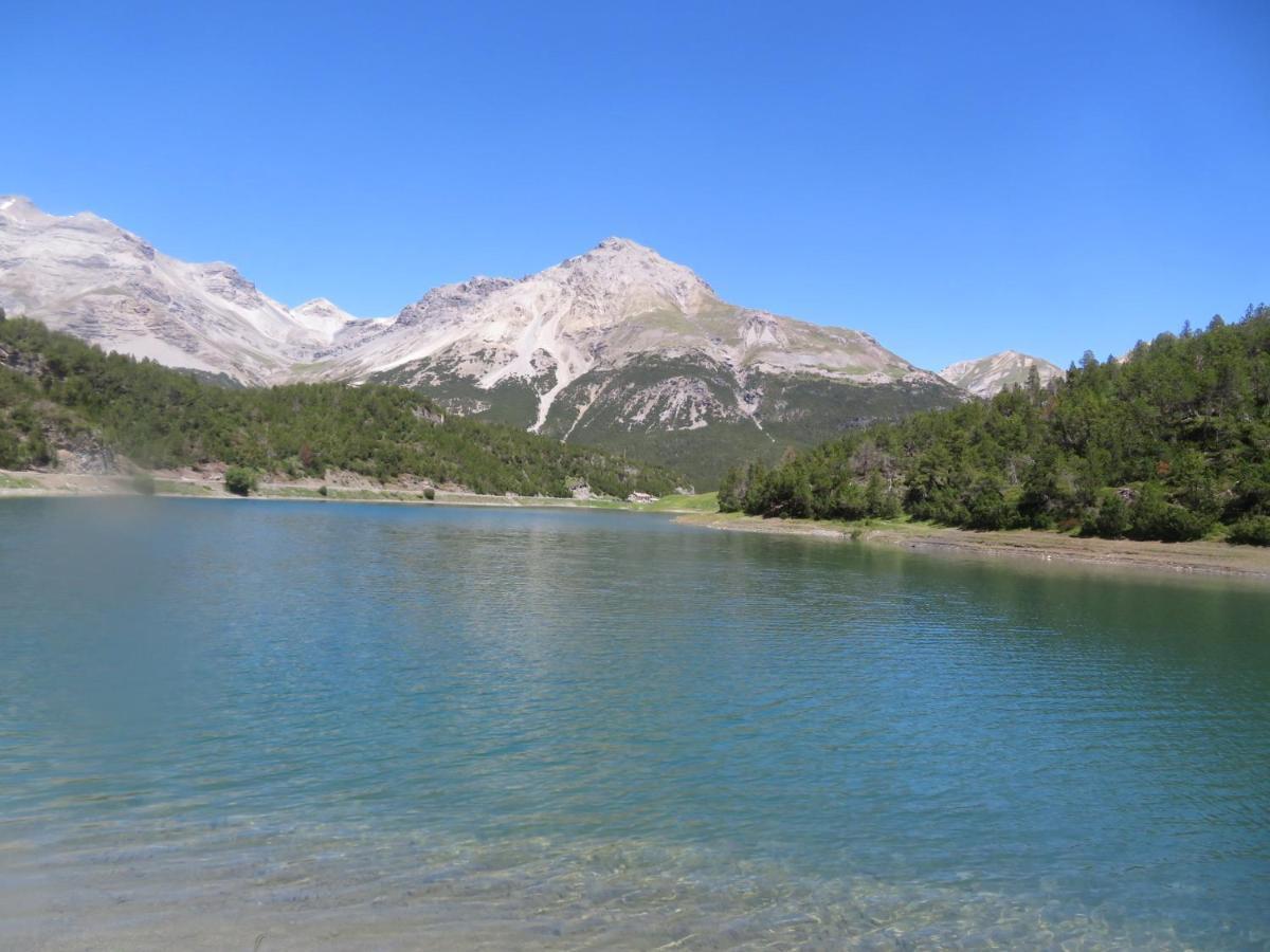 Готель Garni Gimea Лівіньо Екстер'єр фото